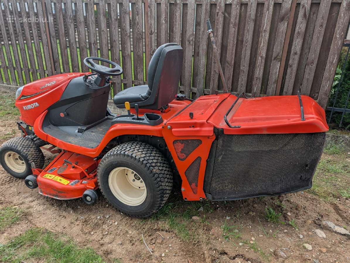 Kubota sodo traktoriukas Gr2120 4x4 dyzelis - nuotraukos Nr. 2