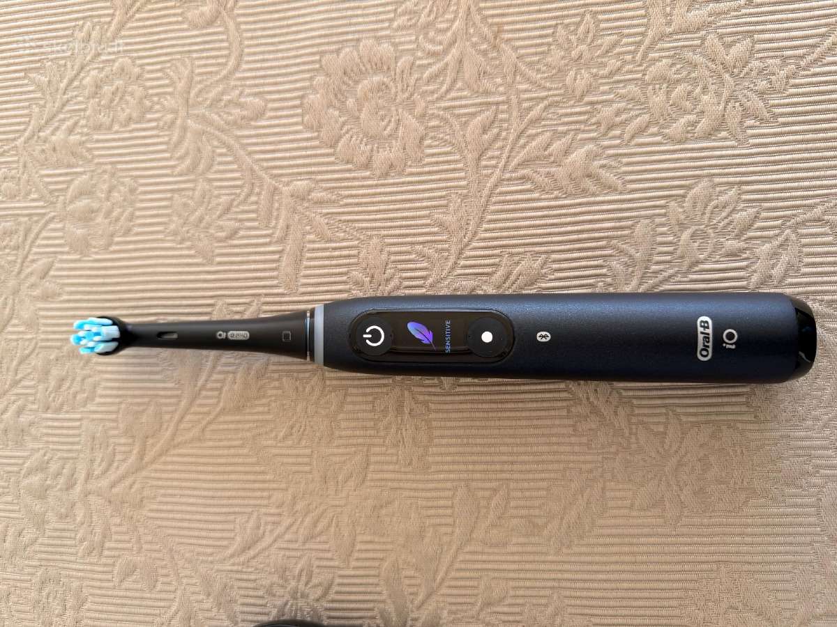 Parduodu Elektrinė dantų šepetėlis - Oral-b - io9 - nuotraukos Nr. 7