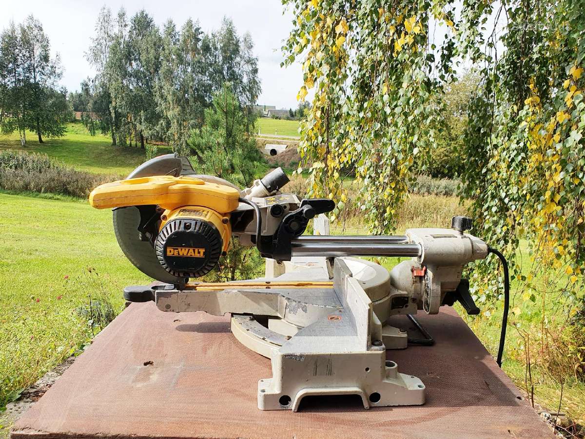 Dewalt skersavimo stakles - nuotraukos Nr. 7