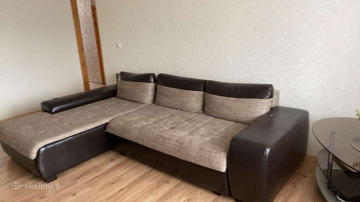 Dovanojama sofa ir stalas - nuotraukos Nr. 2