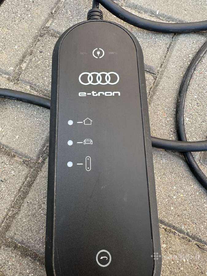 Audi E-tron Pakrovimo laidas - nuotraukos Nr. 2