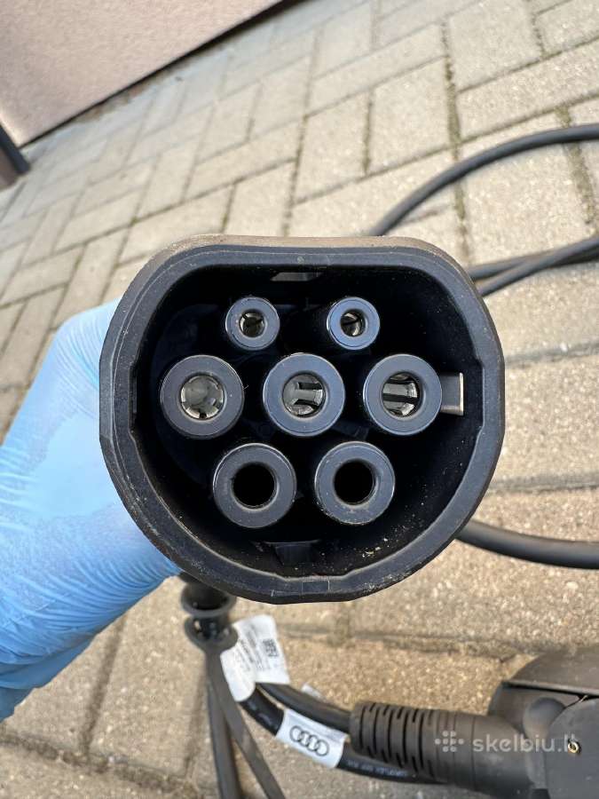 Audi E-tron Pakrovimo laidas - nuotraukos Nr. 4