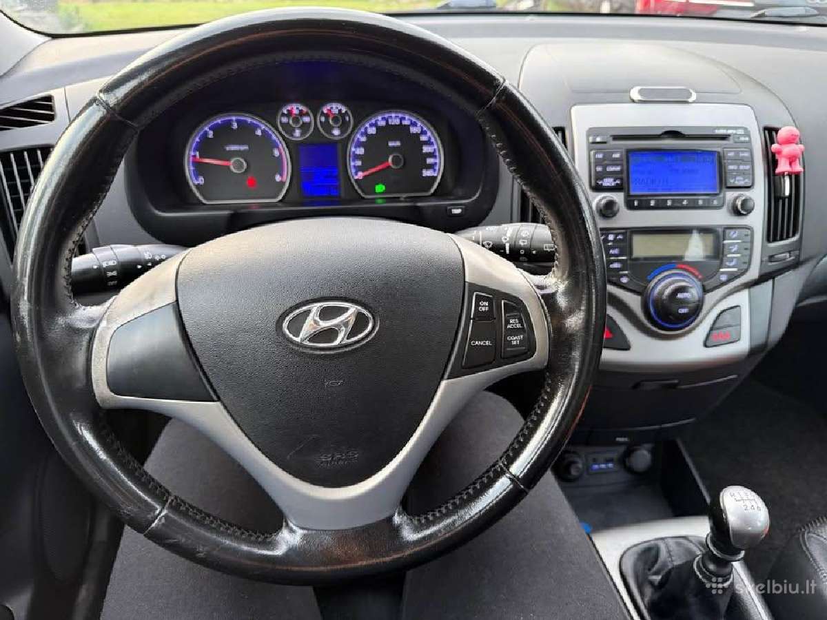 Hyindai i30 - nuotraukos Nr. 5