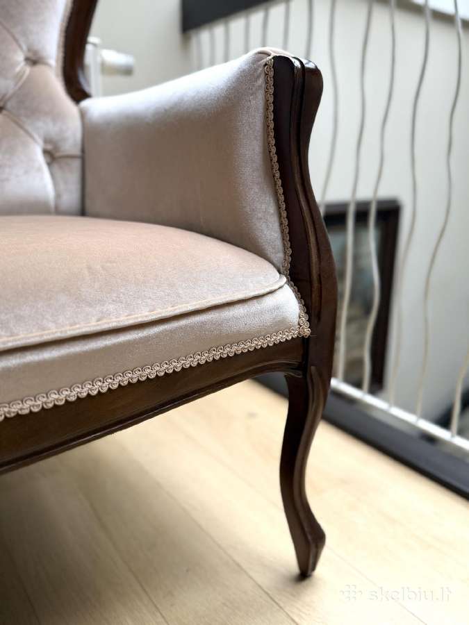 Vintažinė prabangi sofa - nuotraukos Nr. 3