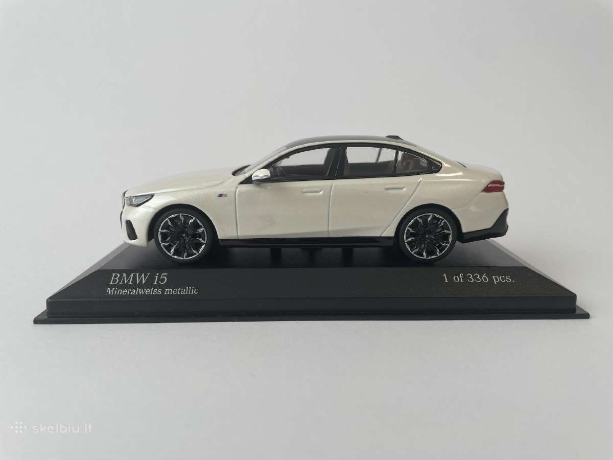Parduodu Bmw i5 1/43 modeliuką - nuotraukos Nr. 8
