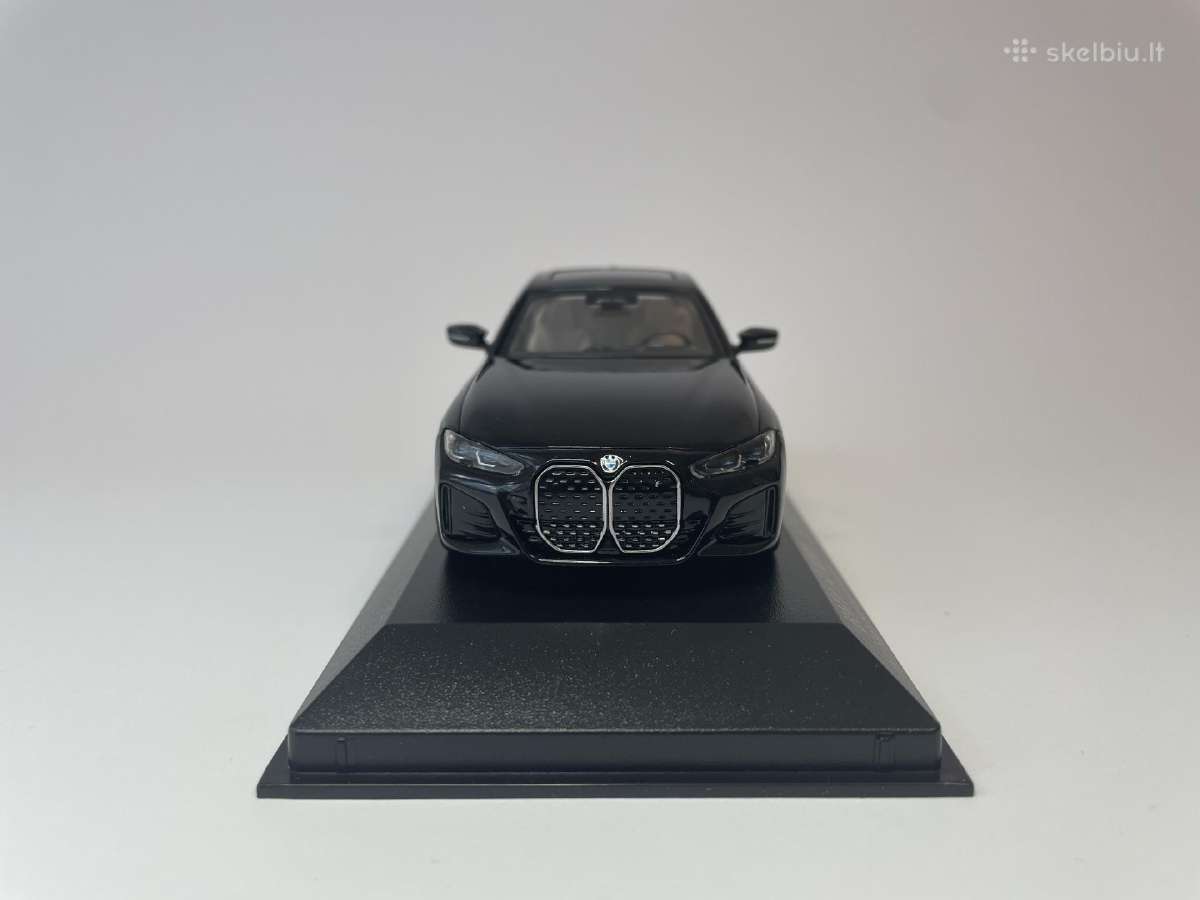 Parduodu Bmw i4 M50 1/43 modeliuką - nuotraukos Nr. 2