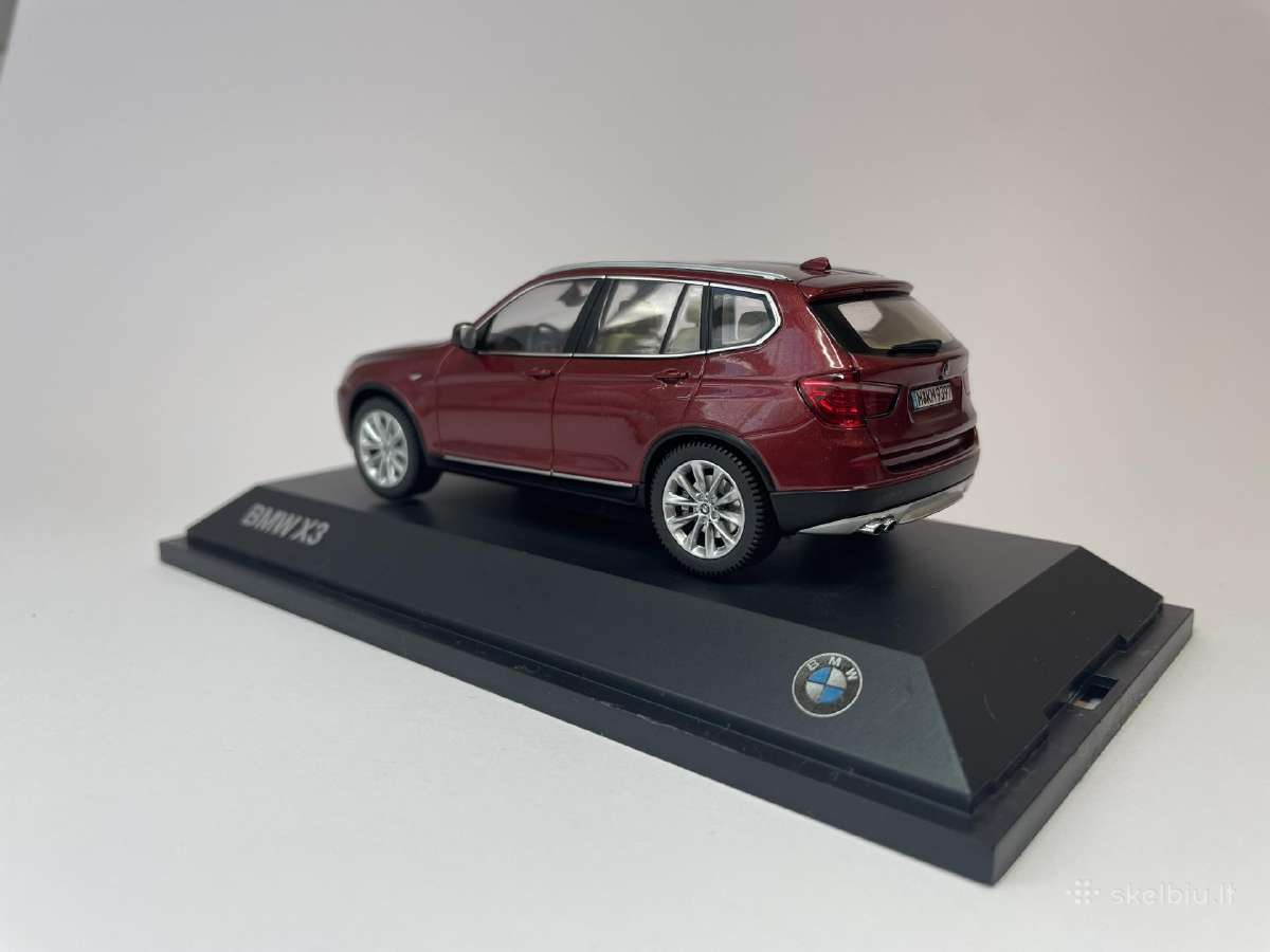 Parduodu Bmw X3 1/43 modeliuką - nuotraukos Nr. 6