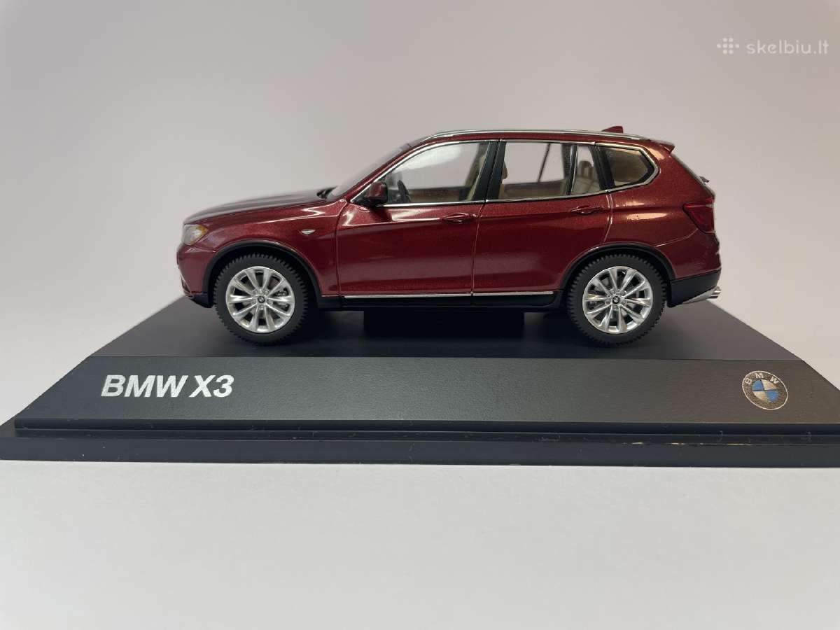 Parduodu Bmw X3 1/43 modeliuką - nuotraukos Nr. 7
