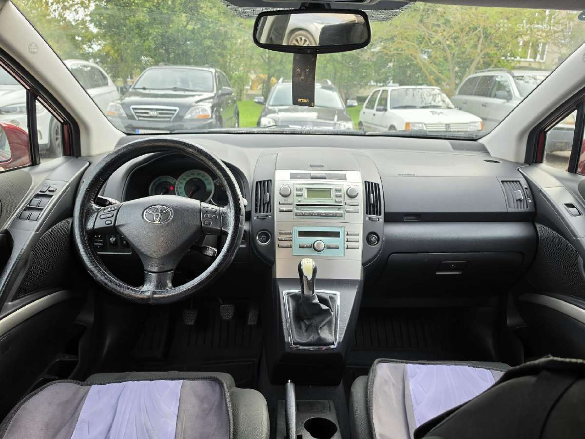 Toyota Corolla Verso 2.0 D-4d - nuotraukos Nr. 5
