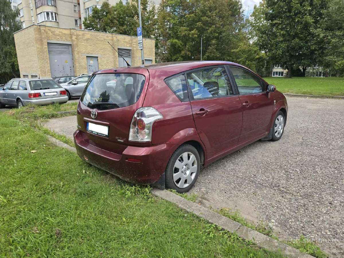 Toyota Corolla Verso 2.0 D-4d - nuotraukos Nr. 4