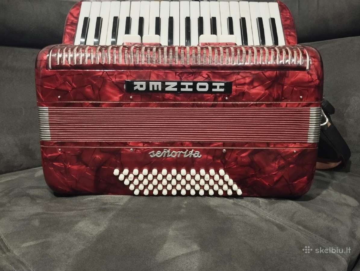 Parduodame vokiška 60 bosu akordiona hohner - nuotraukos Nr. 6