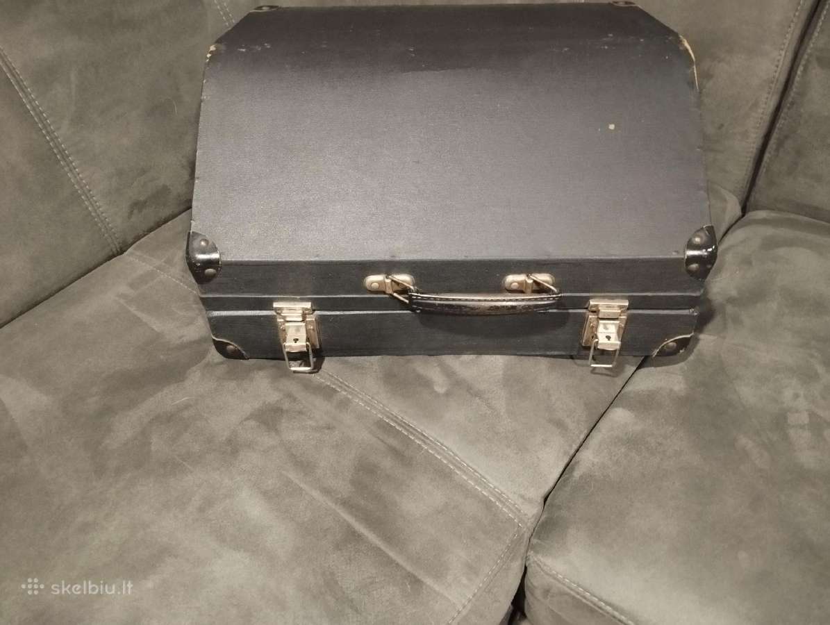 Parduodame vokiška 60 bosu akordiona hohner - nuotraukos Nr. 7