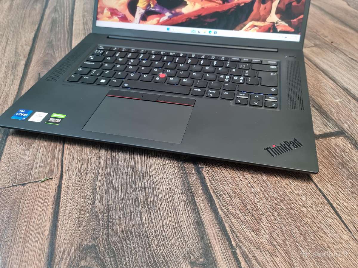 Lenovo Thinkpad X1 Extreme Gen 4 i7 32gb 1tb - nuotraukos Nr. 4