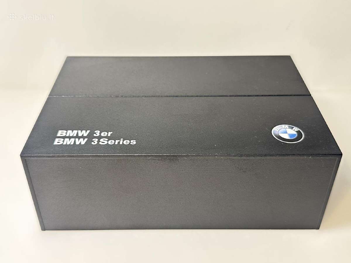 Bmw 3er Coupe E92 2006 juoda 1:43 Autoart - nuotraukos Nr. 8
