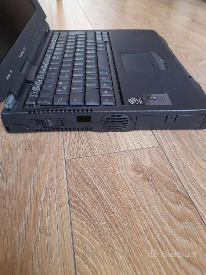 Asus Travelmate senovinis laptopas su floppy disk - nuotraukos Nr. 4