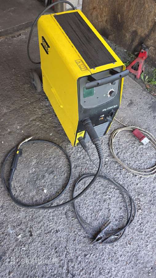 Mig suvirinimo aparatas esab c250 3ph - nuotraukos Nr. 2