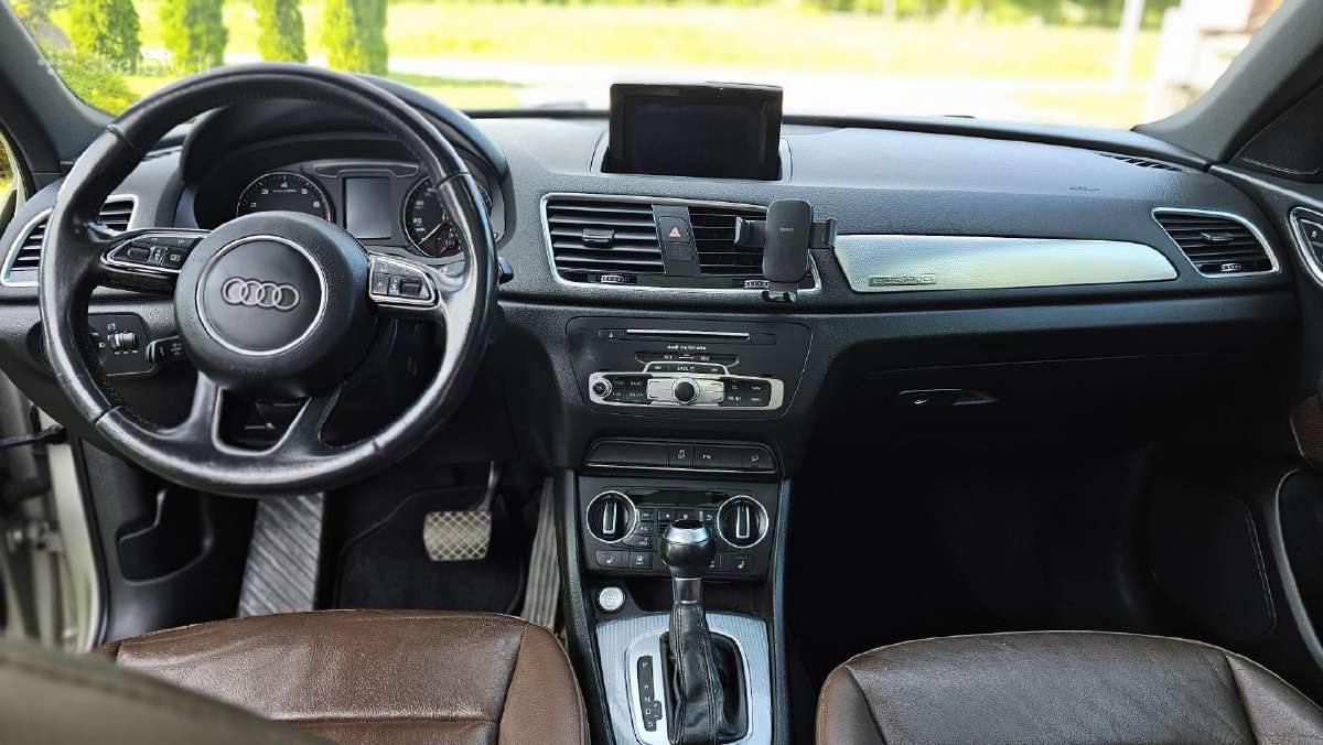 Audi Q3 2.0 benzinas - nuotraukos Nr. 10