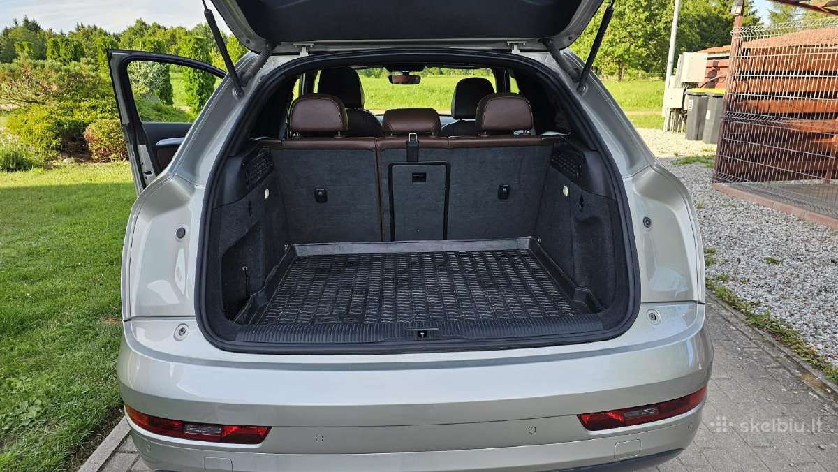 Audi Q3 2.0 benzinas - nuotraukos Nr. 17