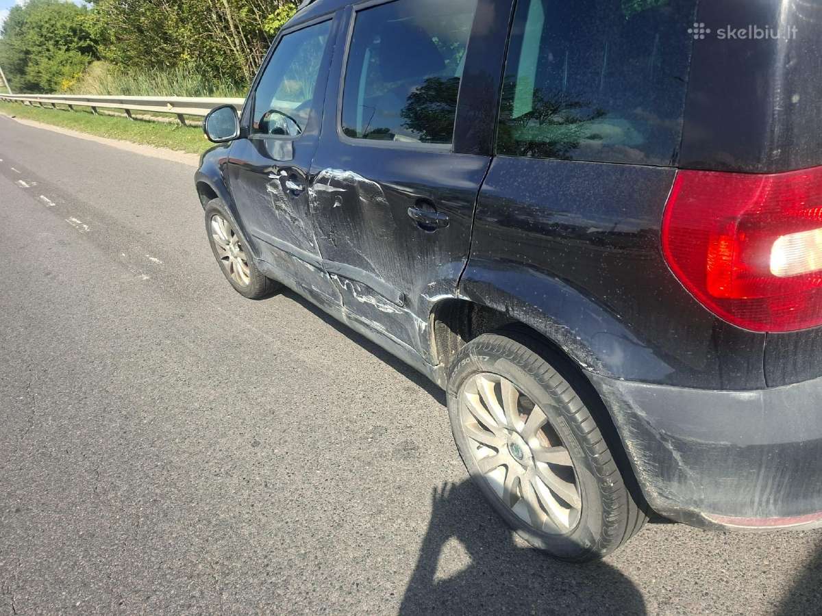 Parduodu daužtą Skoda Yeti 2011 1.2 Tsi - nuotraukos Nr. 3