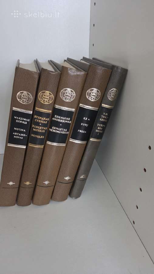 Pasaulinės literatūros bibliotekos knygos ir kt. - nuotraukos Nr. 3