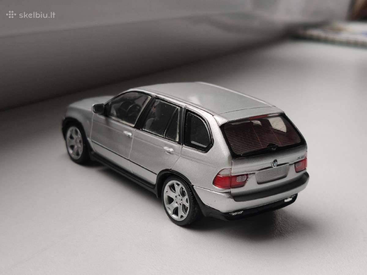 1:43 bmw x5 e53 minichamps - nuotraukos Nr. 5