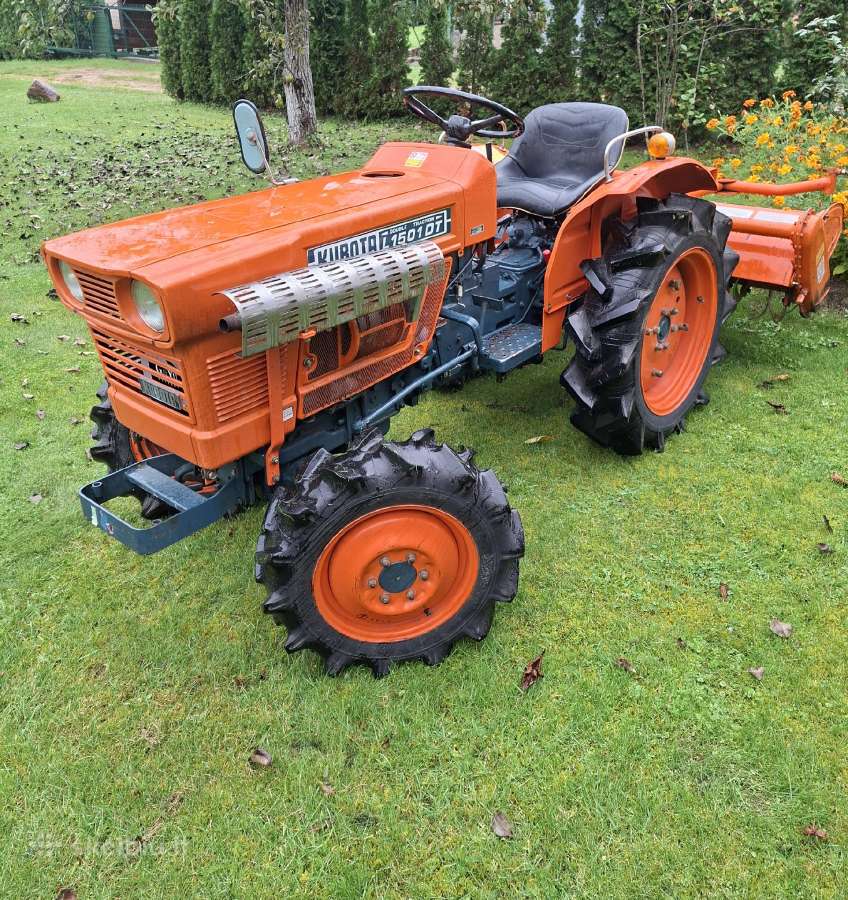 Parduodu traktorių Kubota - nuotraukos Nr. 3