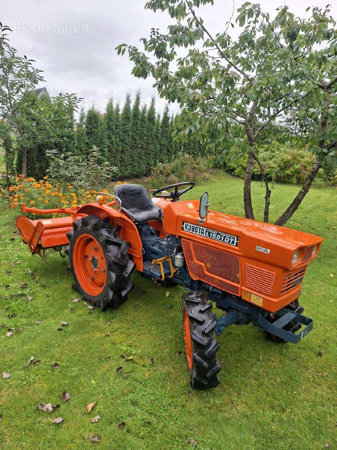 Parduodu traktorių Kubota - nuotraukos Nr. 7