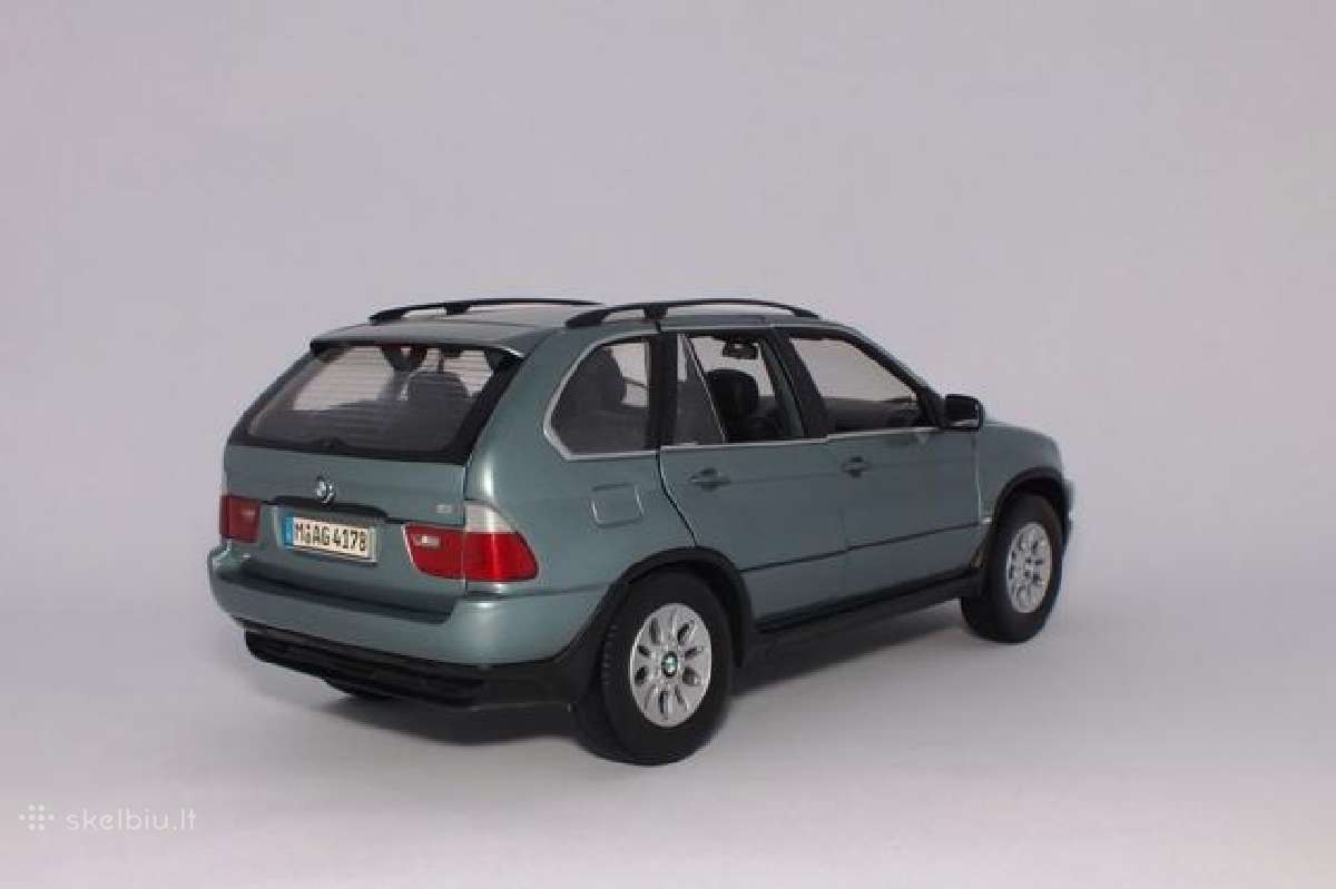 Kyosho Bmw X5 3.0d E53, 1:18 - nuotraukos Nr. 2