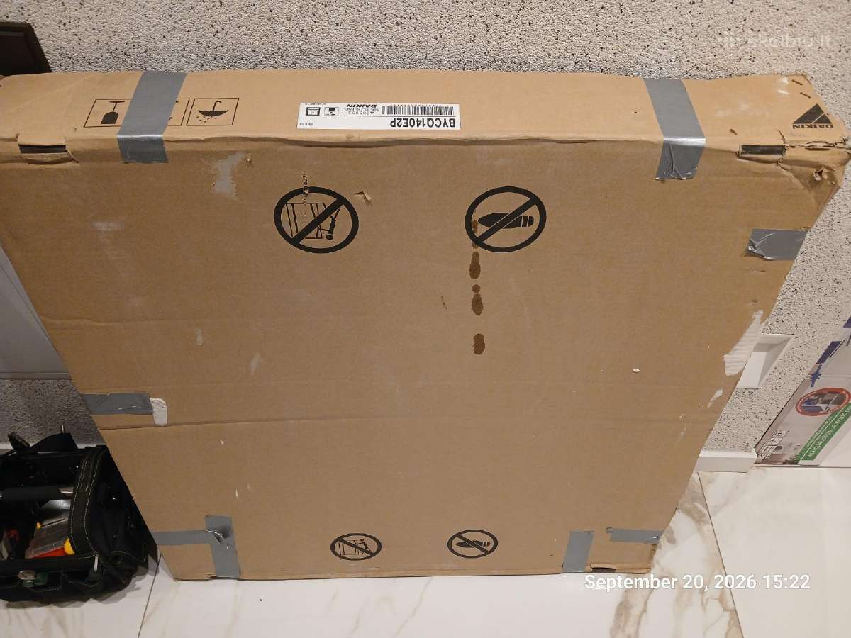 Daikin Bycq140e2p dizaininė balta apdailos panelė - nuotraukos Nr. 3