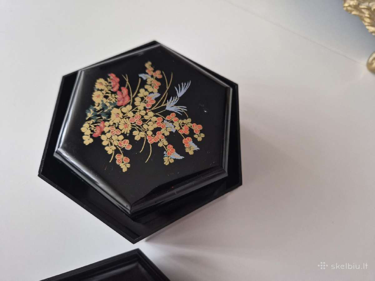 Vintažines papuošalų dežutės - nuotraukos Nr. 4