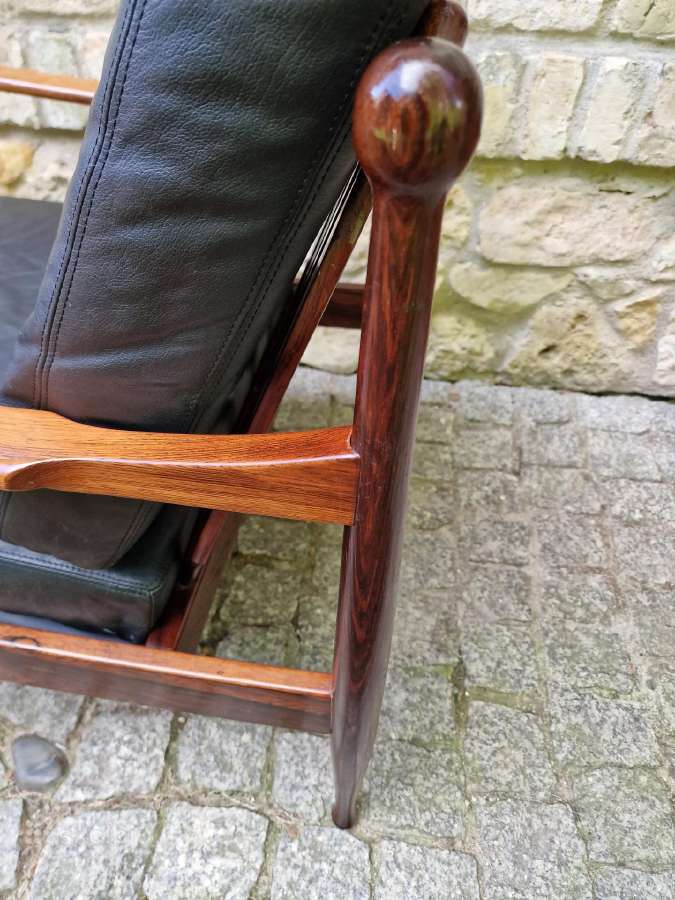 Vintažinis mid century palisandro masyvo fotelis - nuotraukos Nr. 7
