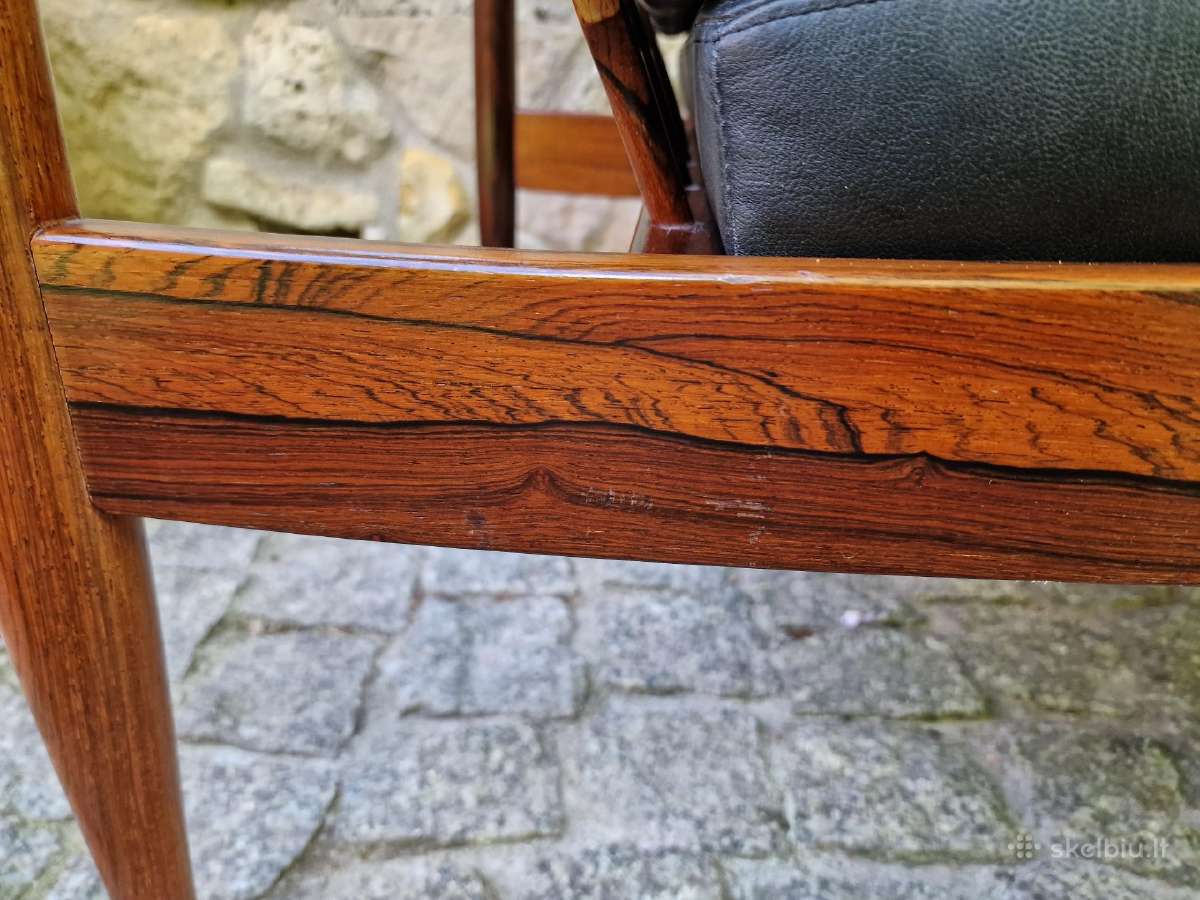 Vintažinis mid century palisandro masyvo fotelis - nuotraukos Nr. 15