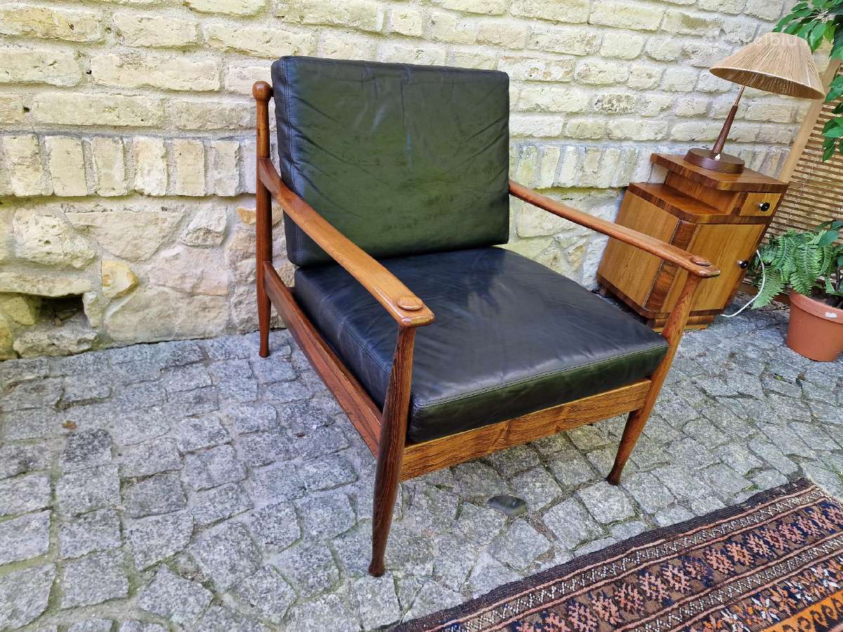 Vintažinis mid century palisandro masyvo fotelis - nuotraukos Nr. 22
