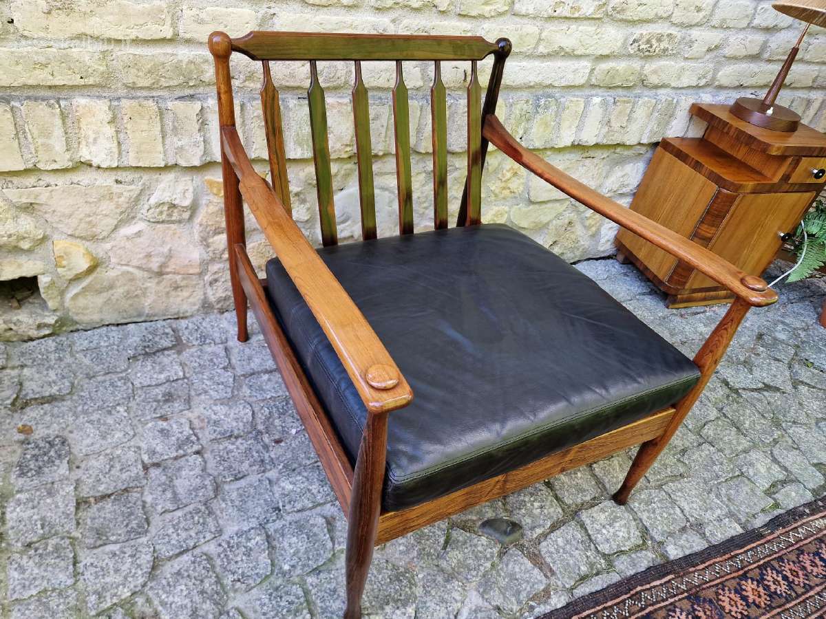 Vintažinis mid century palisandro masyvo fotelis - nuotraukos Nr. 25