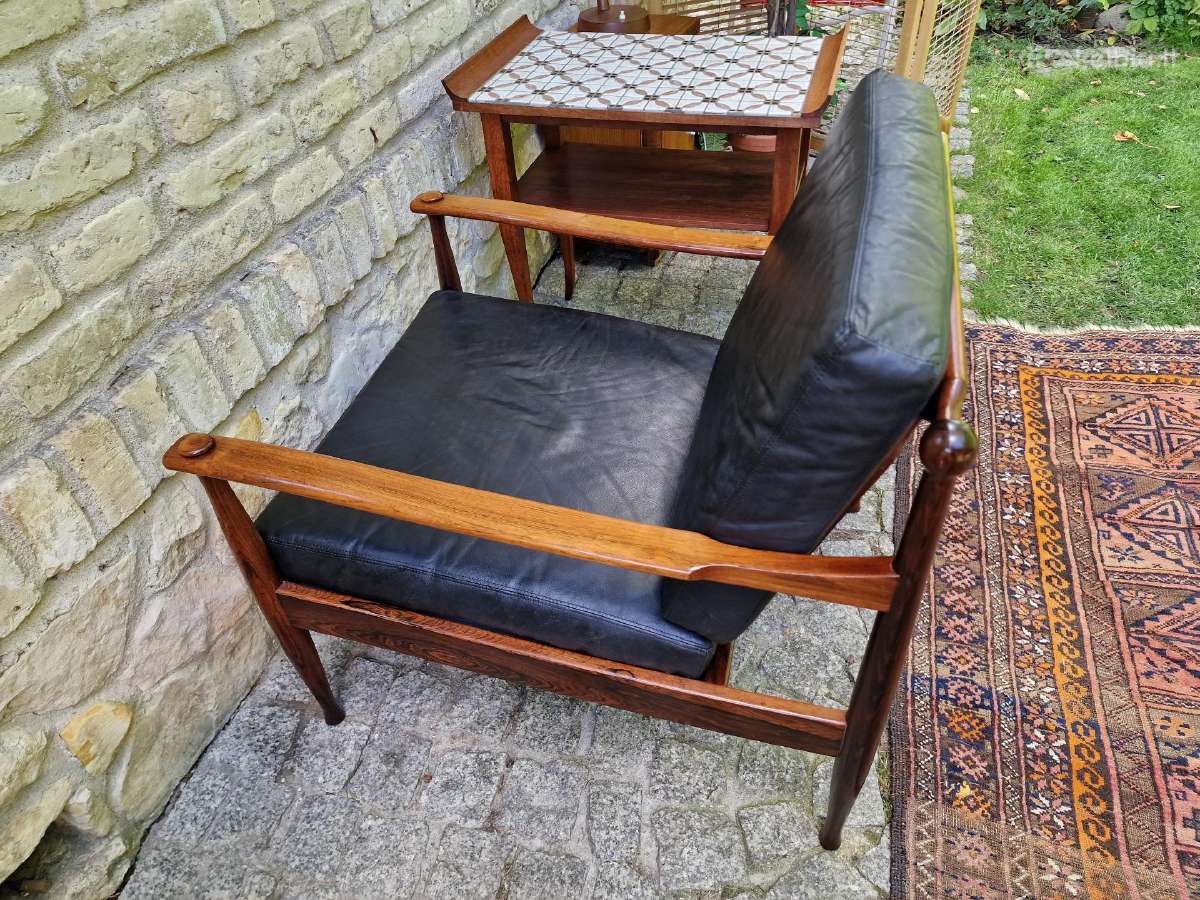 Vintažinis mid century palisandro masyvo fotelis - nuotraukos Nr. 28