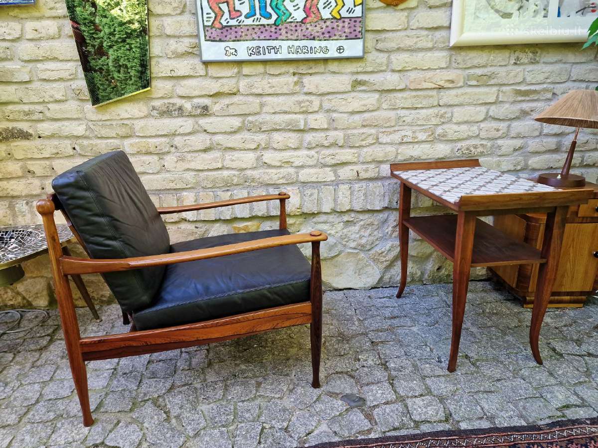 Vintažinis mid century palisandro masyvo fotelis - nuotraukos Nr. 38