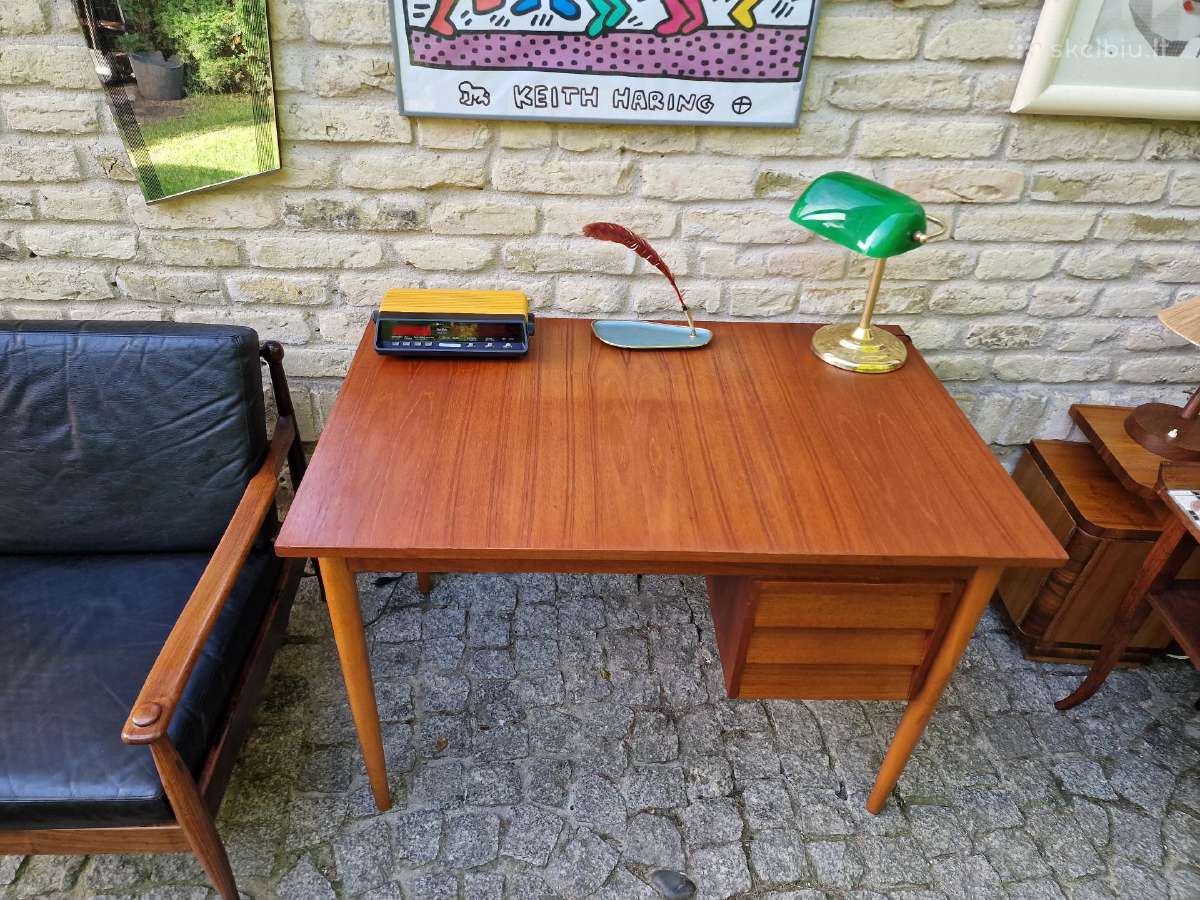 Vintažinis mid century tikmedžio darbo stalas - nuotraukos Nr. 29