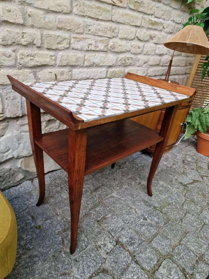 Vintažinė mid century raudonmedžio konsolė - nuotraukos Nr. 18