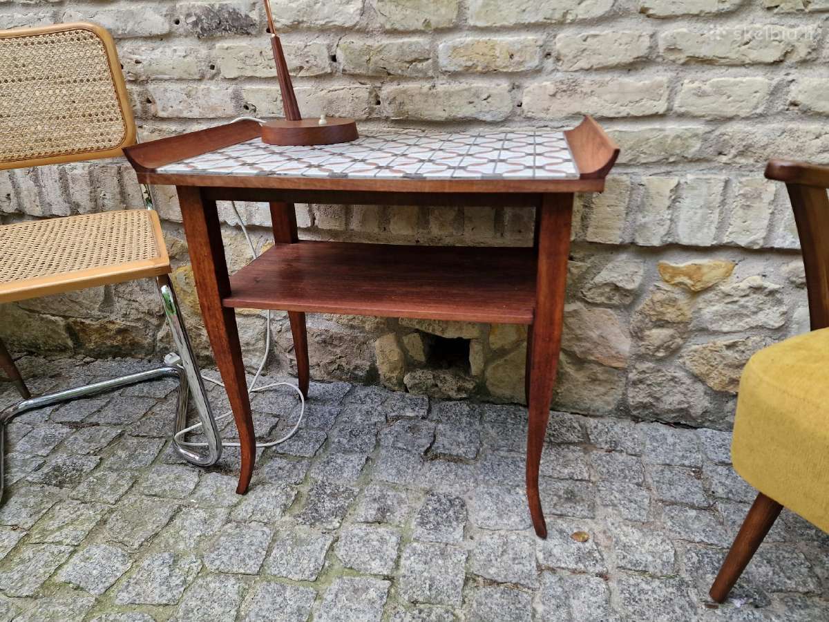 Vintažinė mid century raudonmedžio konsolė - nuotraukos Nr. 30