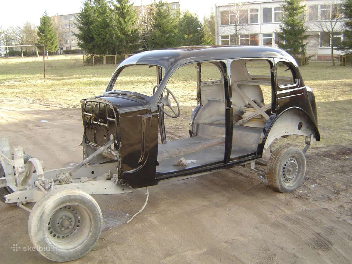 Chrysler 1936 m. restauravimo objektas - nuotraukos Nr. 8