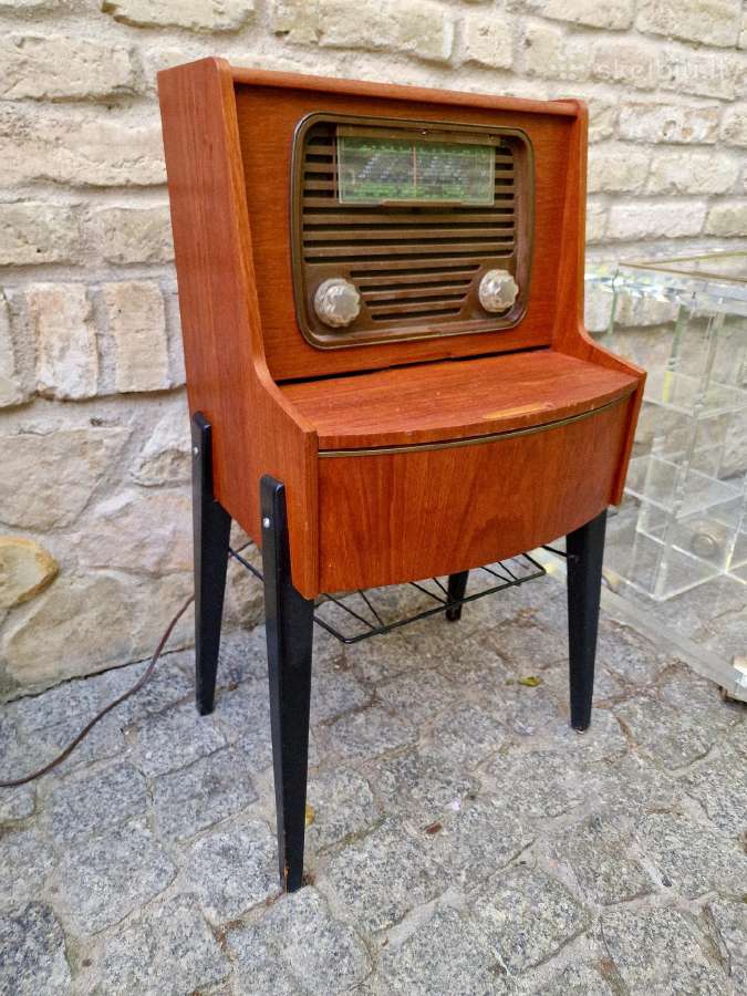 Vintažinė mid century tikmedžio radija su patefonu - nuotraukos Nr. 23