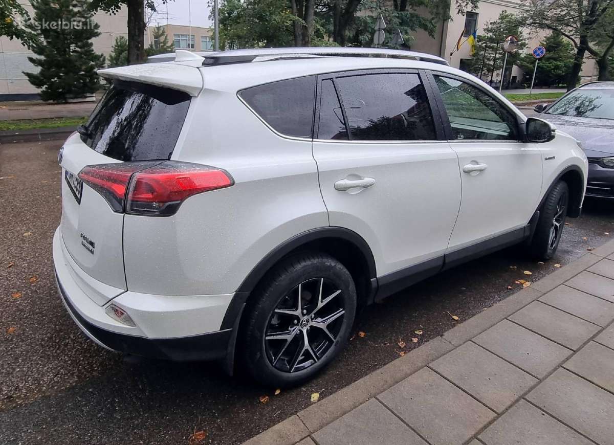 Toyota Rav4 - nuotraukos Nr. 2