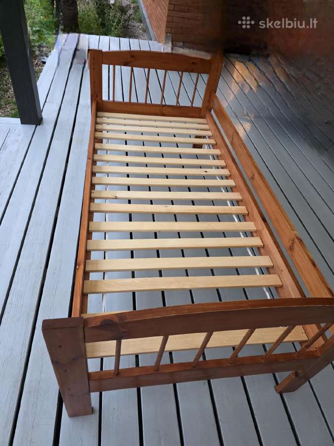 Parduodama med.lova (100x205) su vokišku čiužiniu - nuotraukos Nr. 5