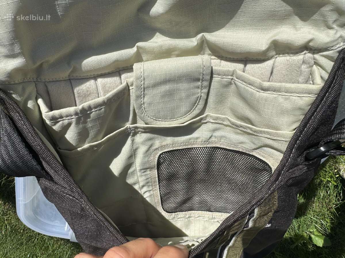 Crumpler rankinė su minkšta kišene kompiuteriui - nuotraukos Nr. 10