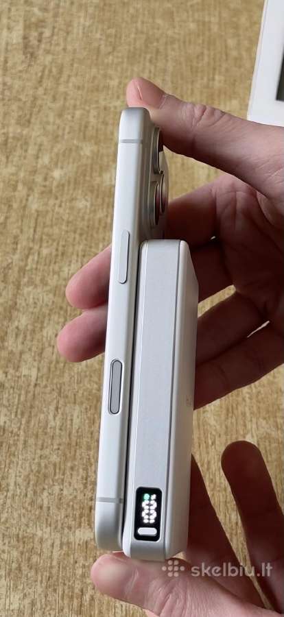 Apple iPhone 17 pro 256gb Silver - nuotraukos Nr. 2