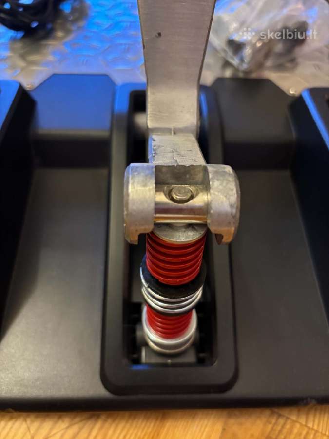 Thrustmaster Ts-pc + T-lcm + Playseat Challenge - nuotraukos Nr. 7