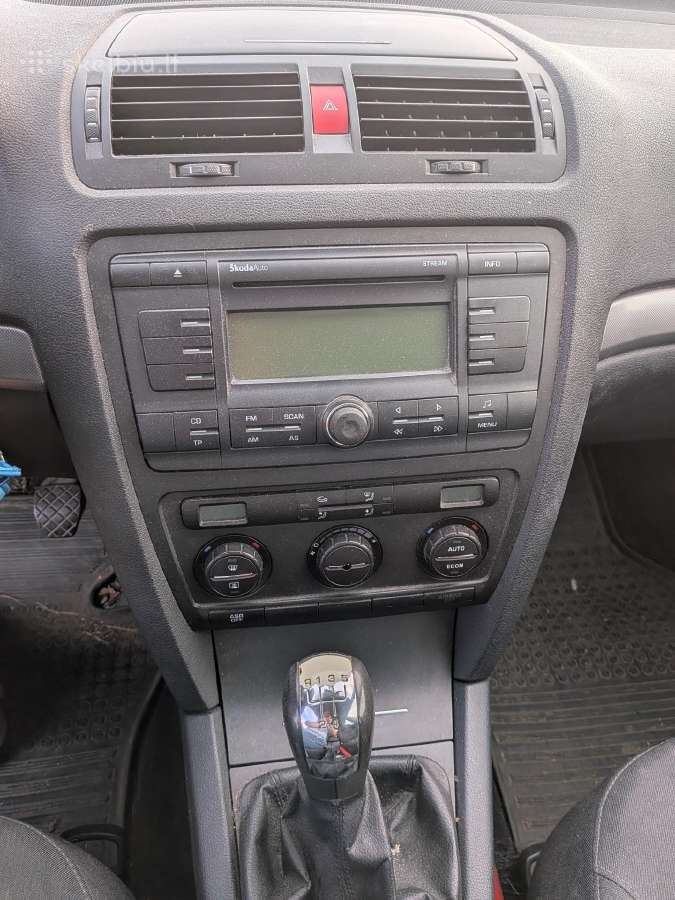Skoda Octavia - nuotraukos Nr. 5