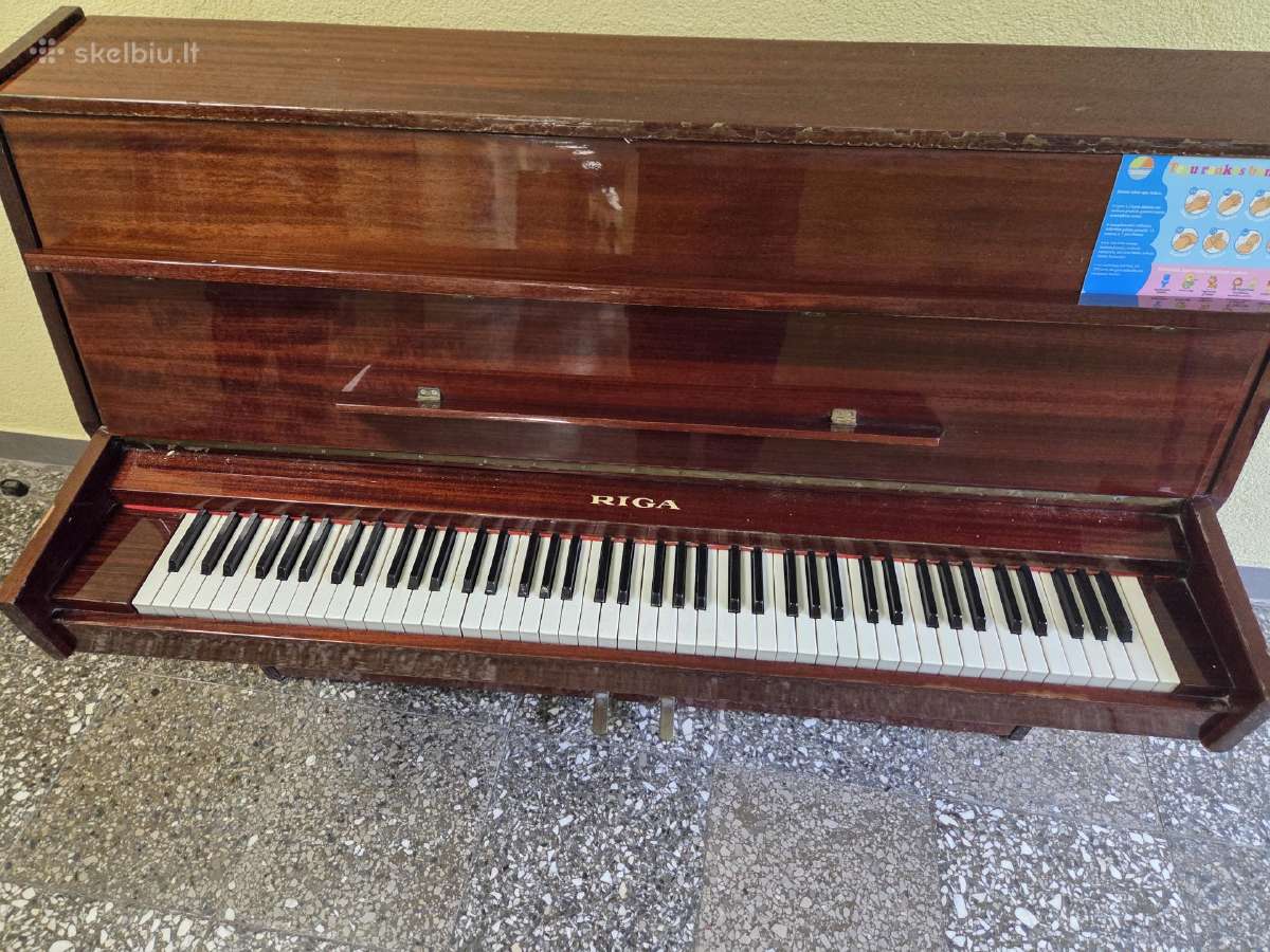Dovanojamas pianinas Riga - nuotraukos Nr. 2