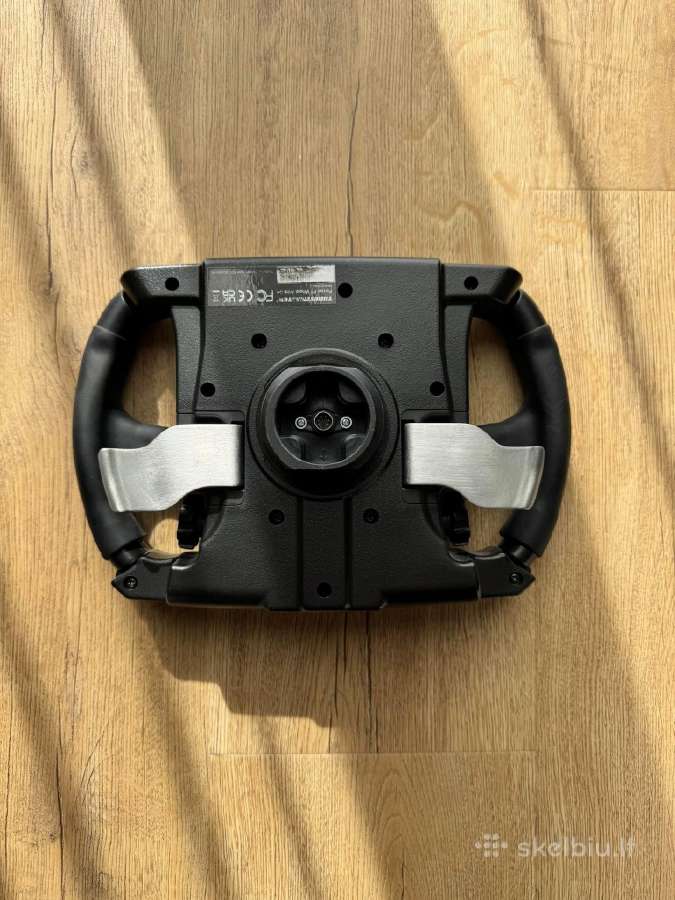 Thrustmaster T300 Ferrari Alcantara vairas - nuotraukos Nr. 4