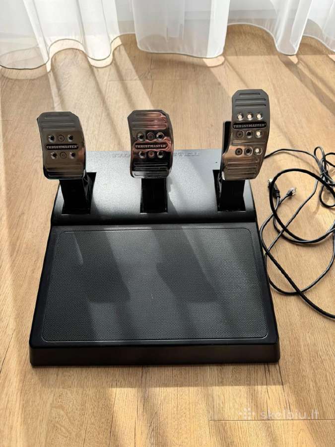 Thrustmaster T300 Ferrari Alcantara vairas - nuotraukos Nr. 8